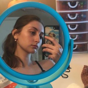 Meet your Posher, Allison